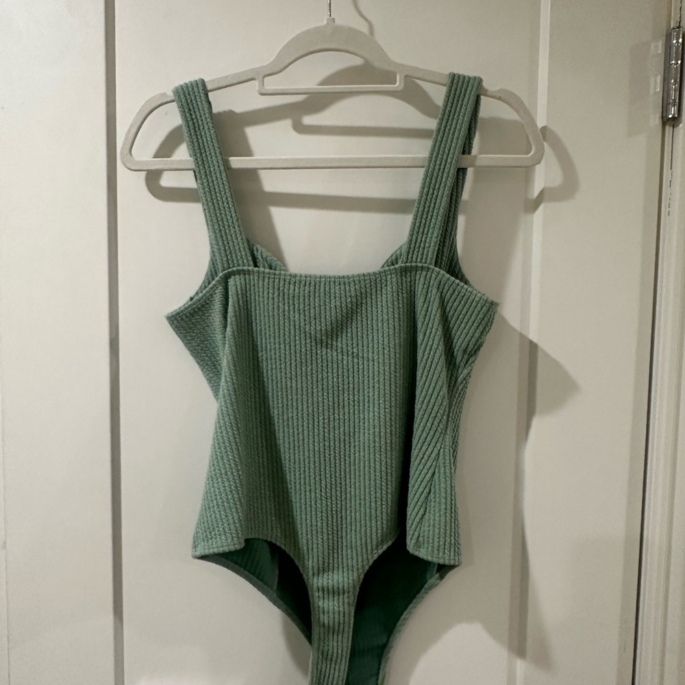 Green Ribbed Bodysuit - Picture 3 of 3